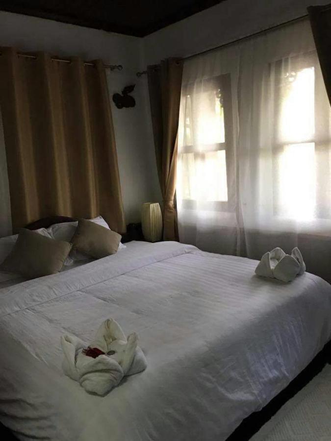 View Khemkhong Guesthouse Luang Prabang Exteriör bild