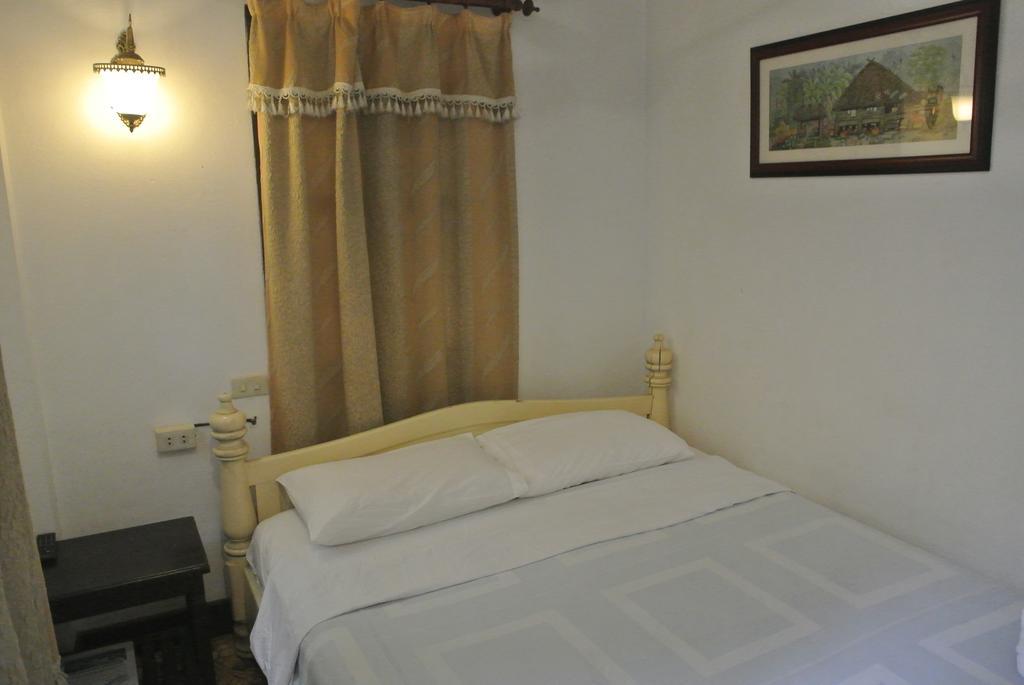 View Khemkhong Guesthouse Luang Prabang Exteriör bild